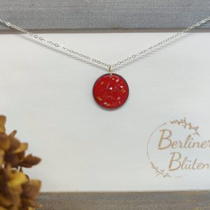 rote Pusteblumen Kette